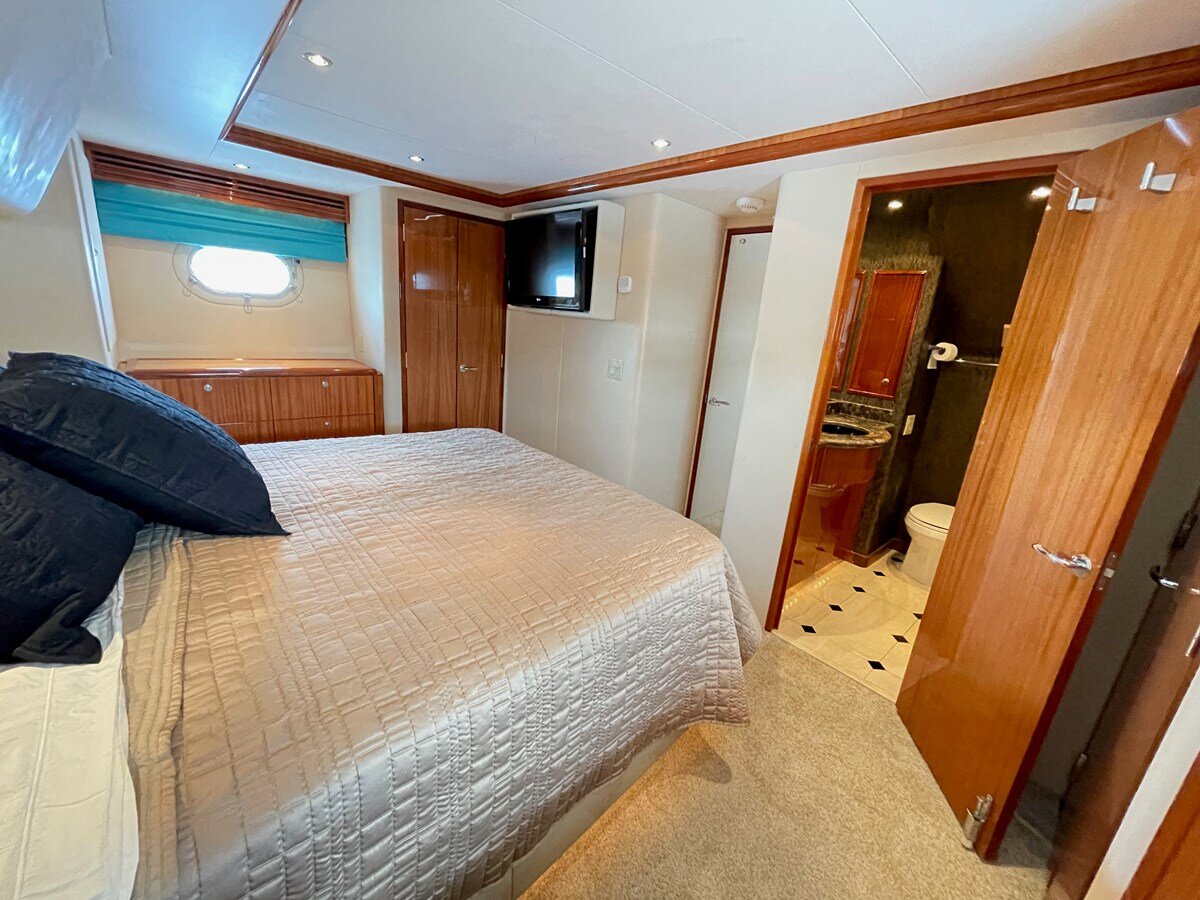 2007-hatteras-64-452668