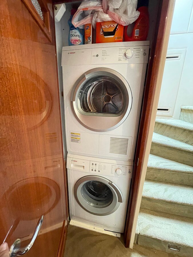 2007-hatteras-64-452668