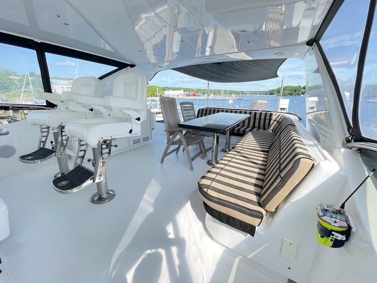 2007-hatteras-64-452668