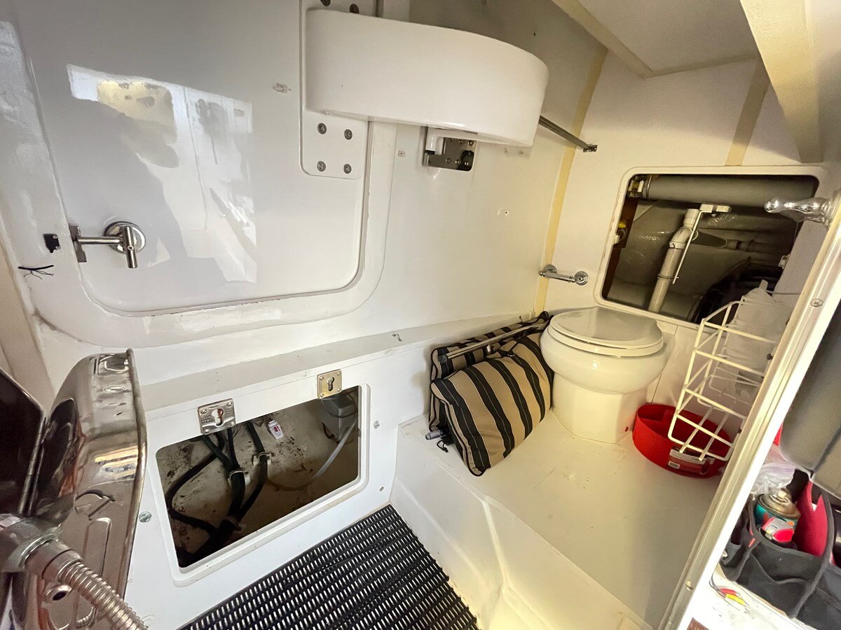 2007-hatteras-64-452668