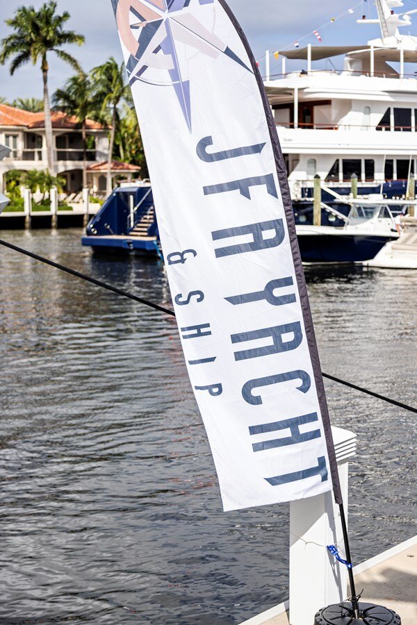 2007-lazzara-84-77bd83