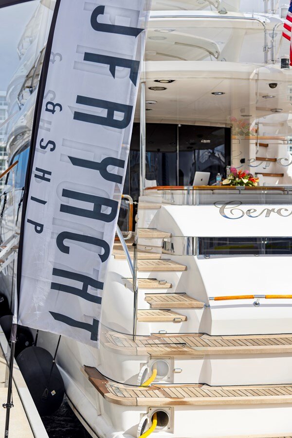 2007-lazzara-84-77bd83