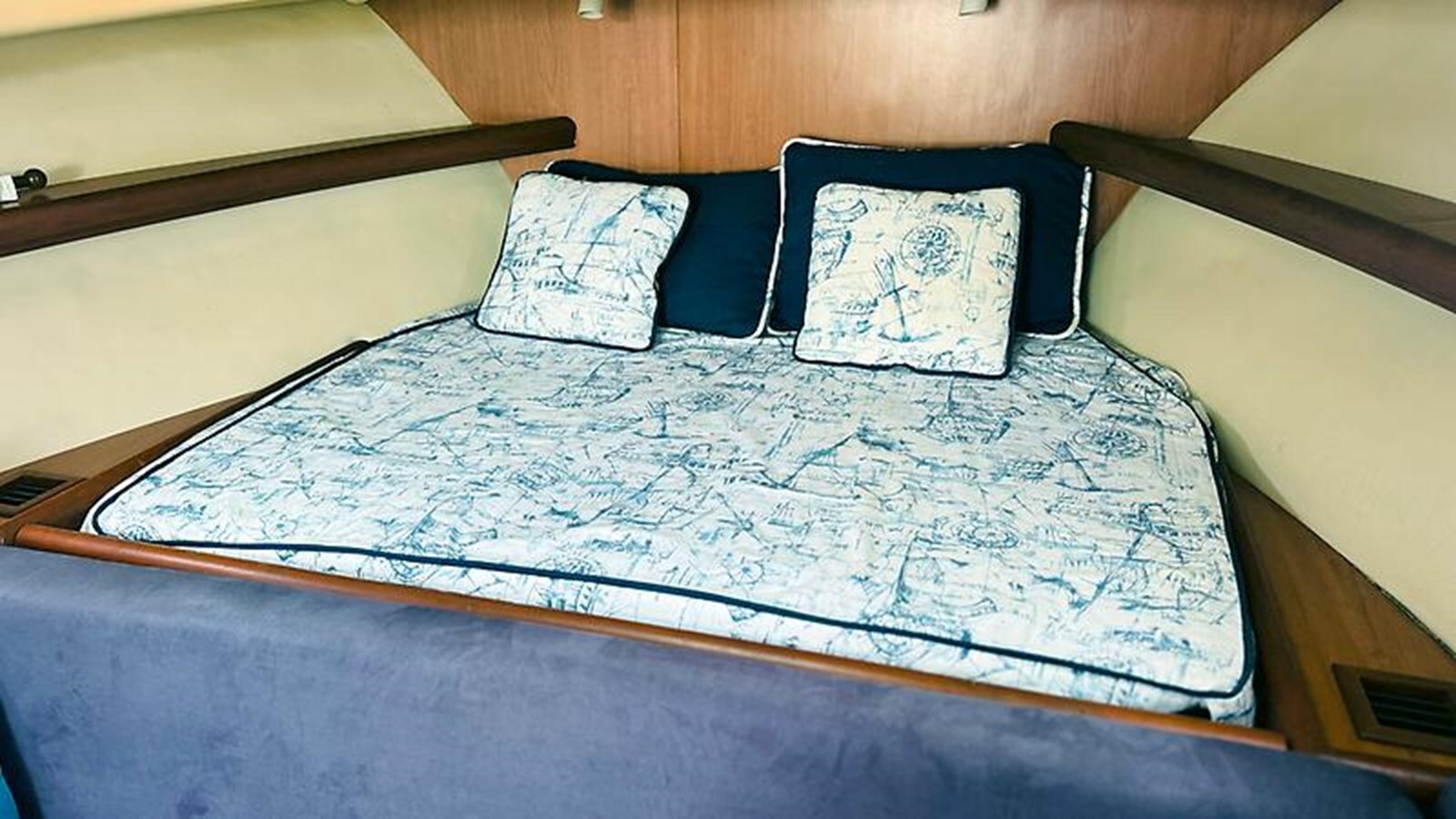 2007-mainship-30-b06cda