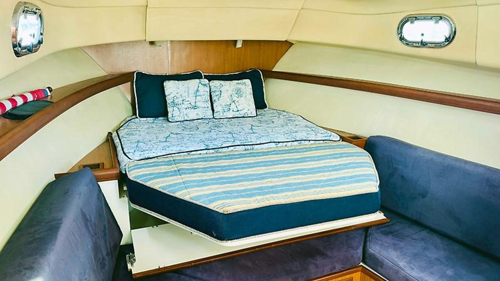 2007-mainship-30-b06cda