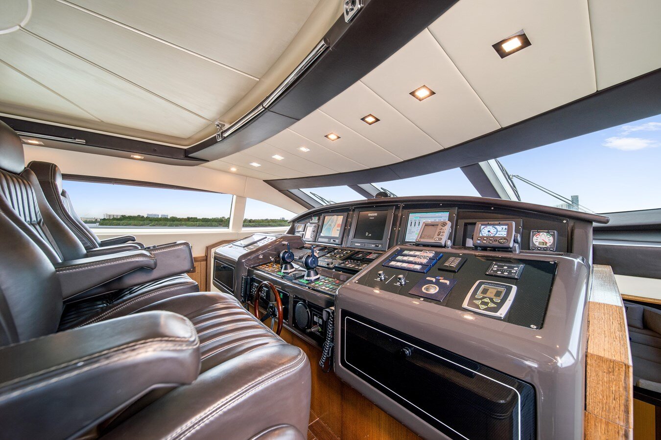 2007-mangusta-105-14f7ef