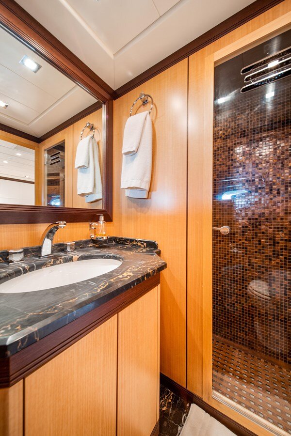 2007-mangusta-105-14f7ef