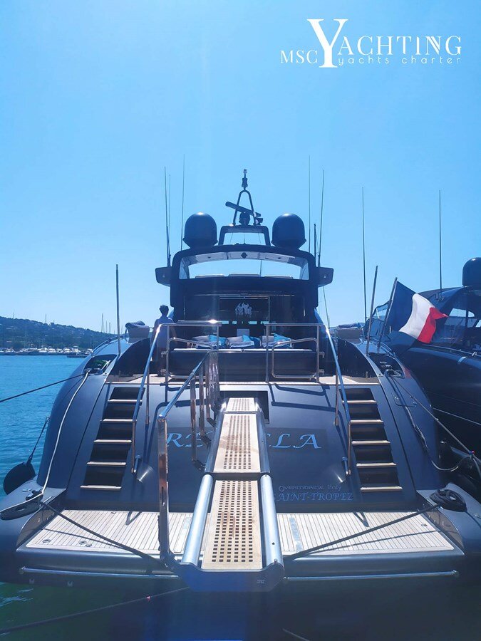 2007 MANGUSTA 92' 9