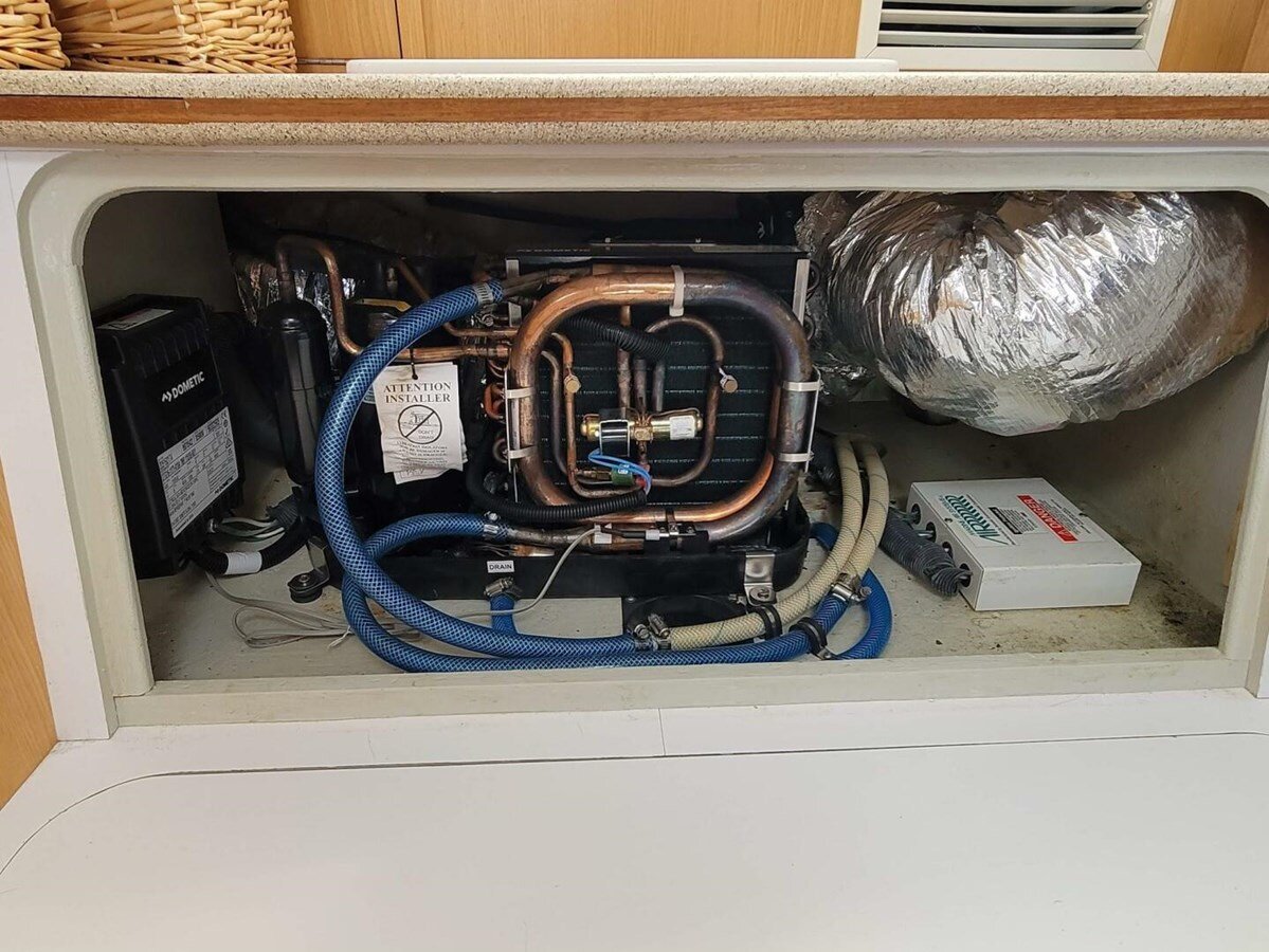 2007-manta-42-300989