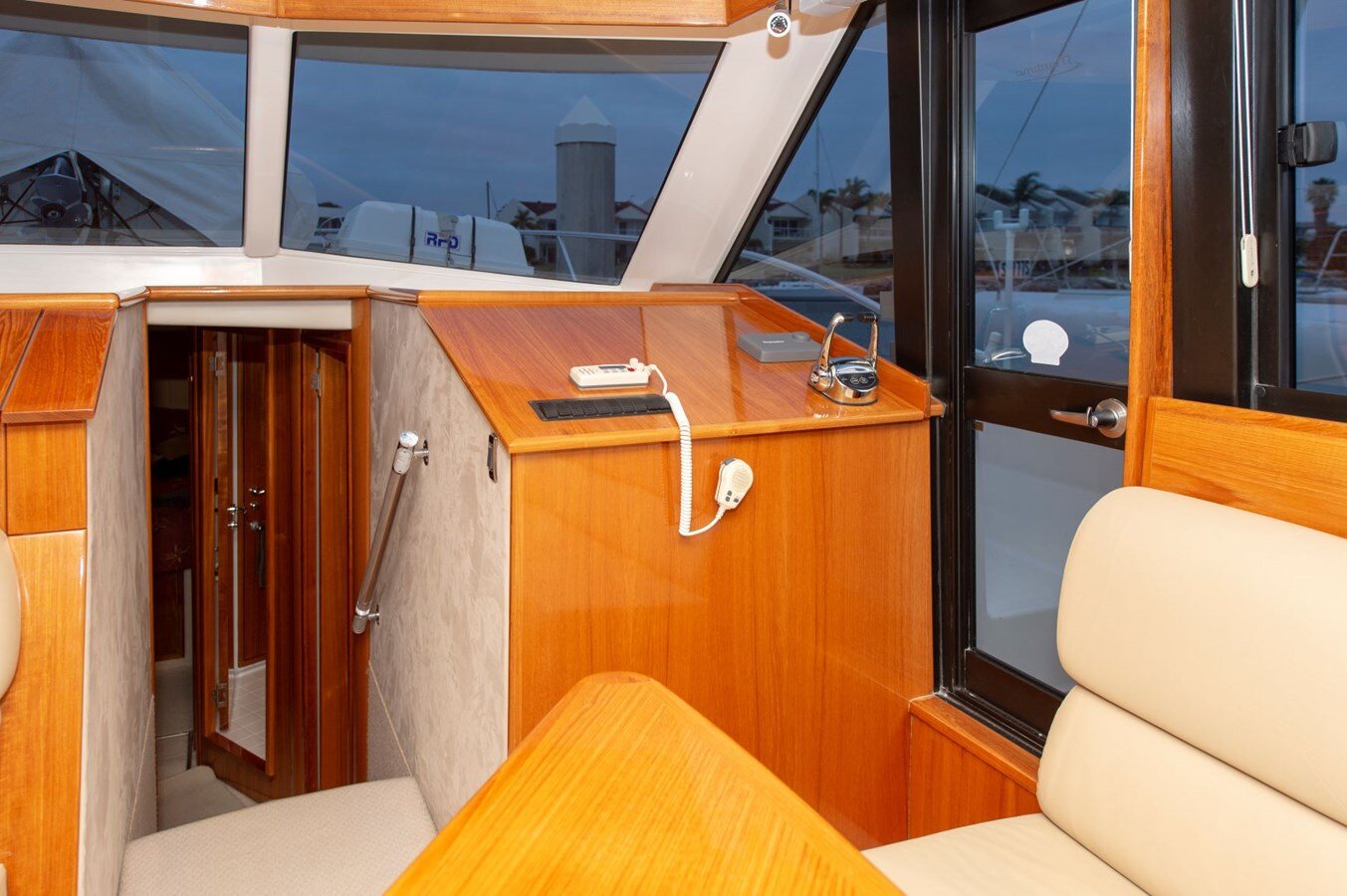 2007-maritimo-51-1a963b