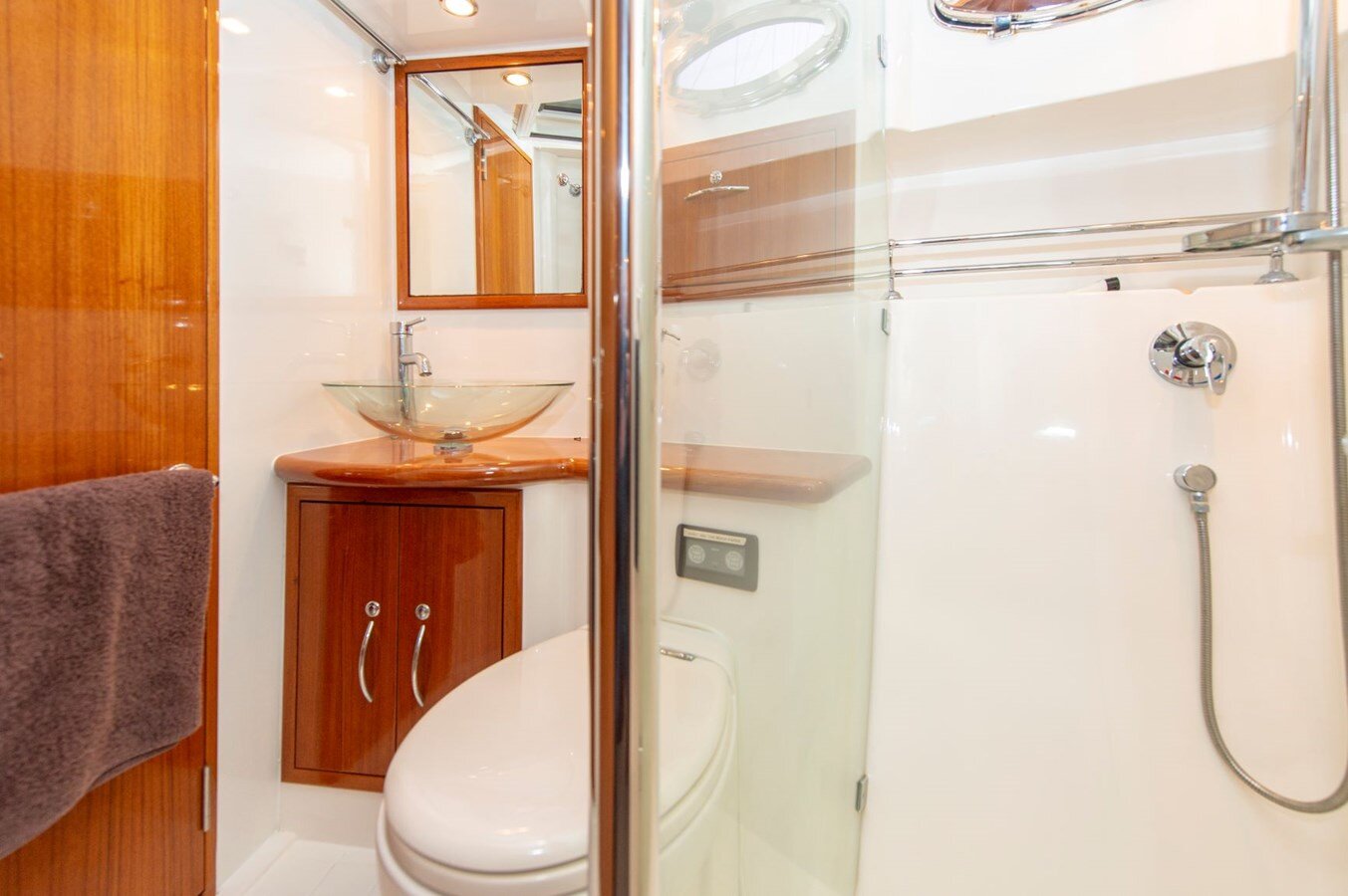 2007-maritimo-51-1a963b