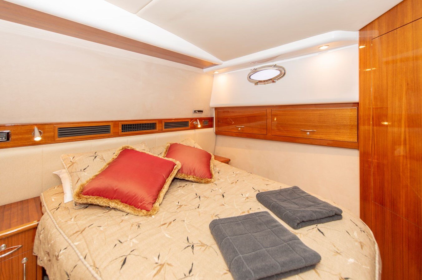 2007-maritimo-51-1a963b