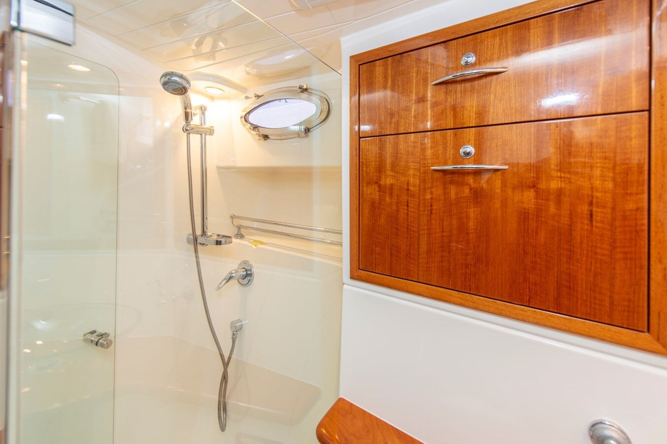 2007-maritimo-51-1a963b