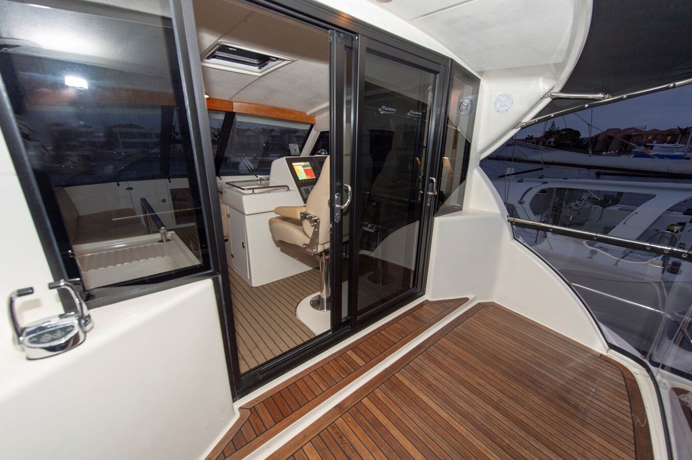 2007-maritimo-51-1a963b