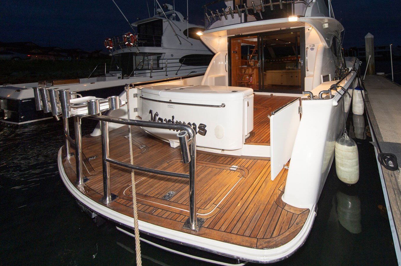 2007-maritimo-51-1a963b