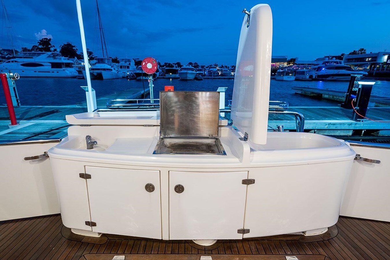 2007-maritimo-51-1201d8