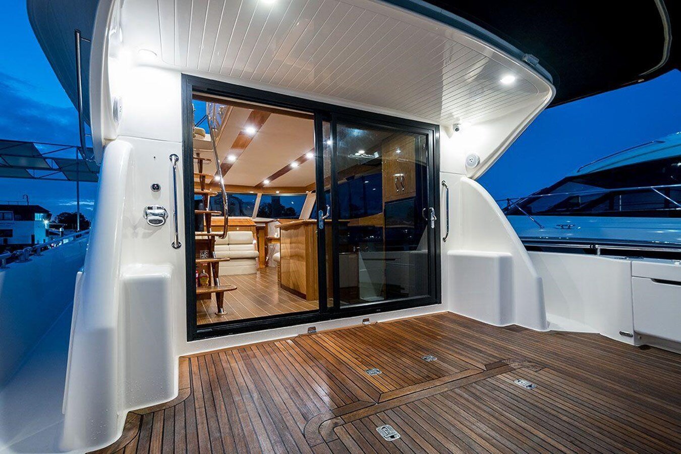 2007-maritimo-51-1201d8