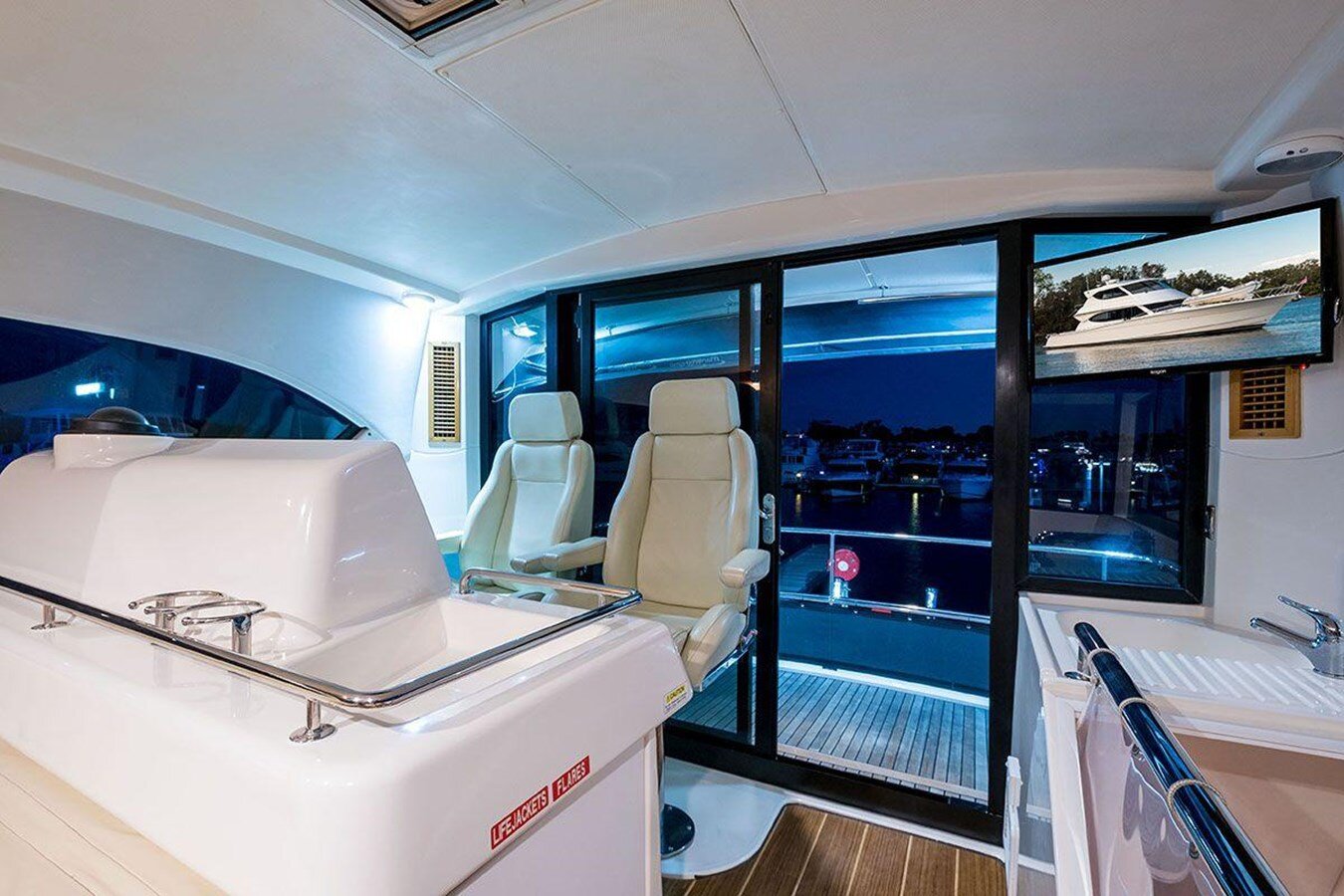 2007-maritimo-51-1201d8