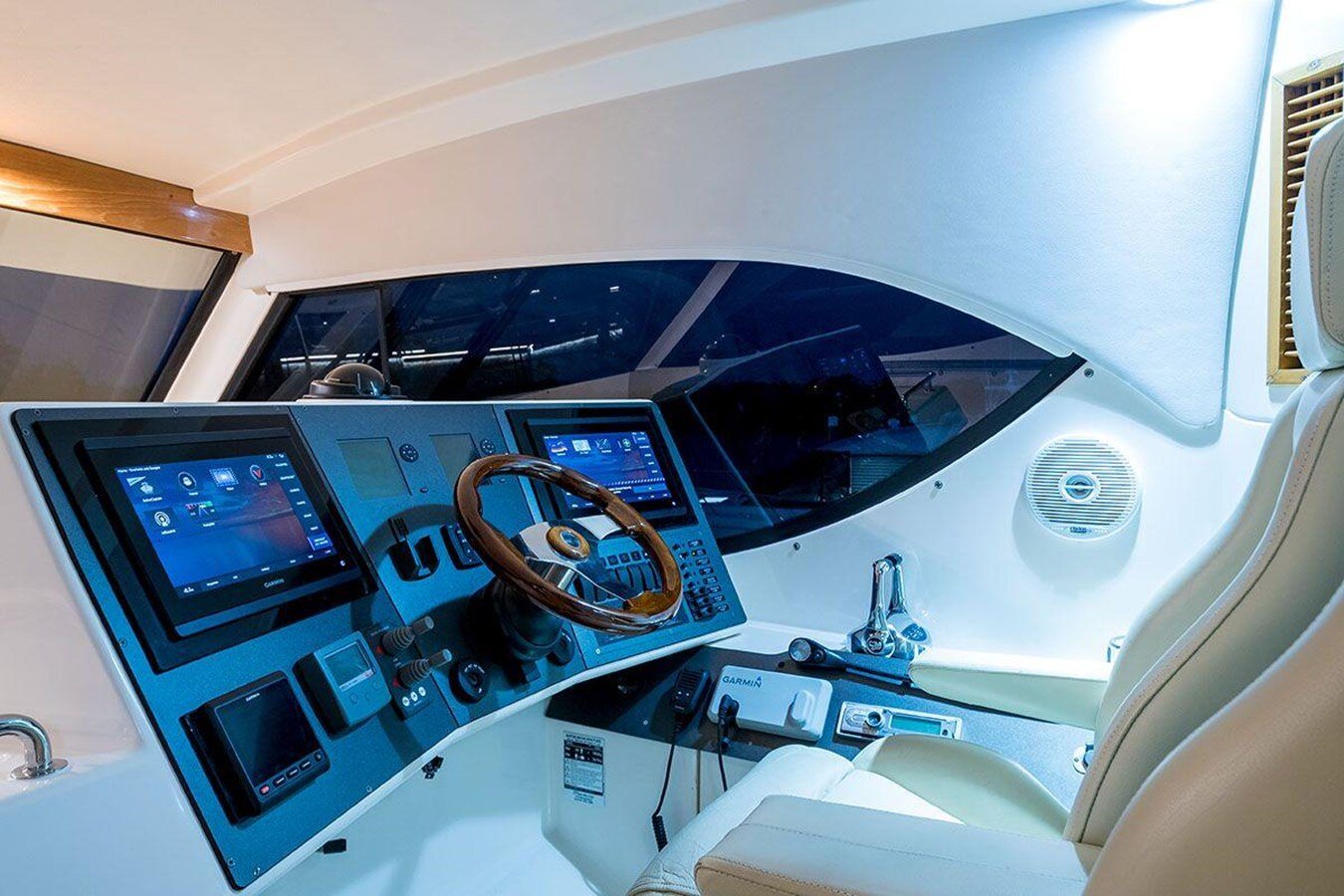 2007-maritimo-51-1201d8