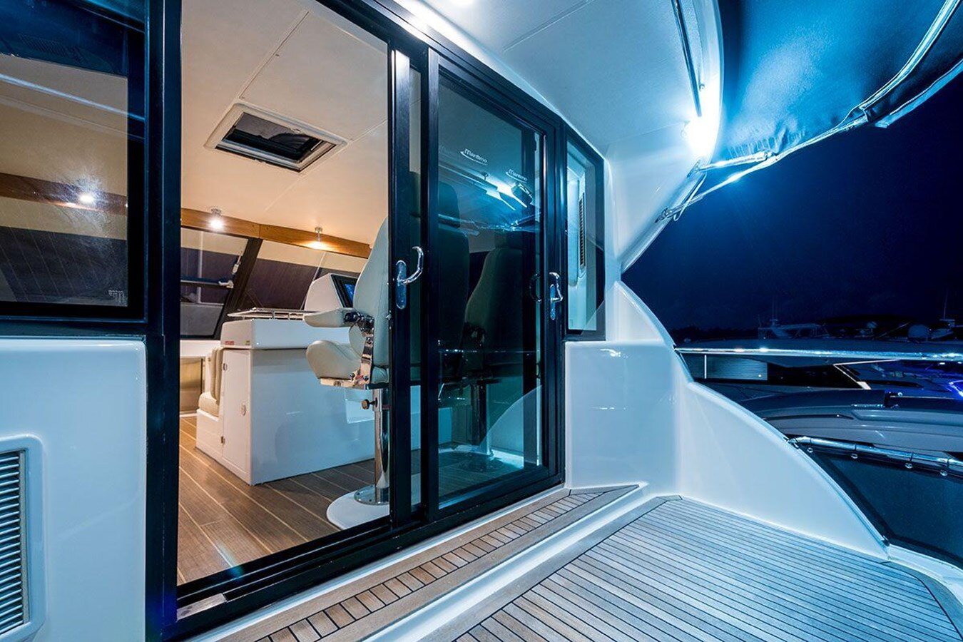 2007-maritimo-51-1201d8