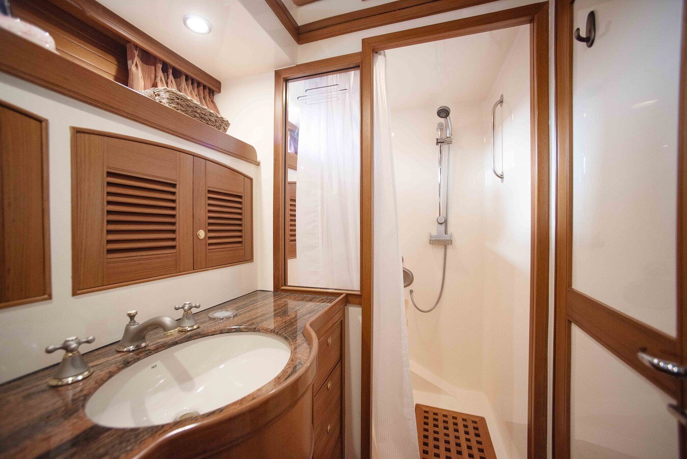 2007-marlow-61-10-685ef9