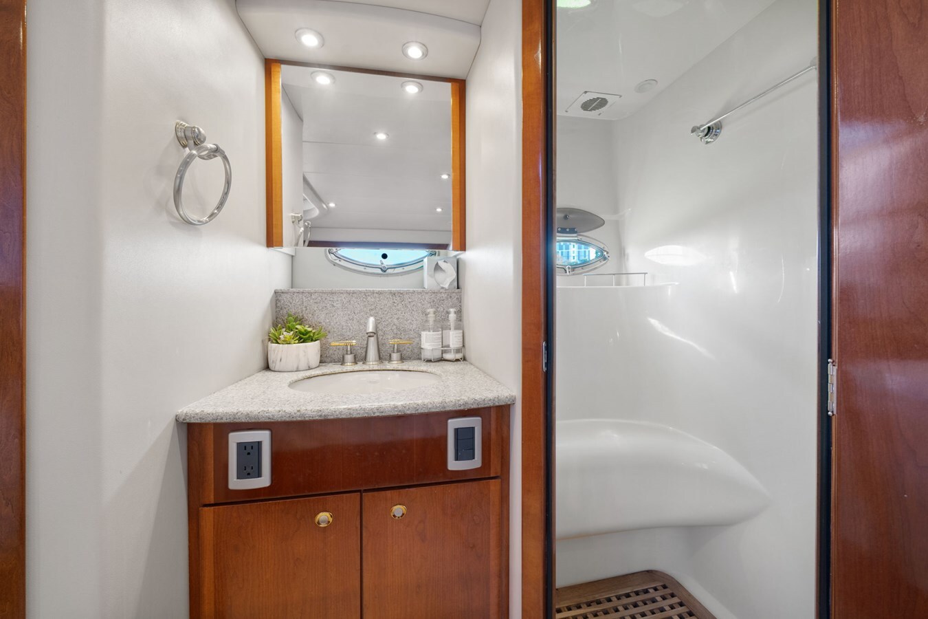 2007-meridian-47-b3a5f2