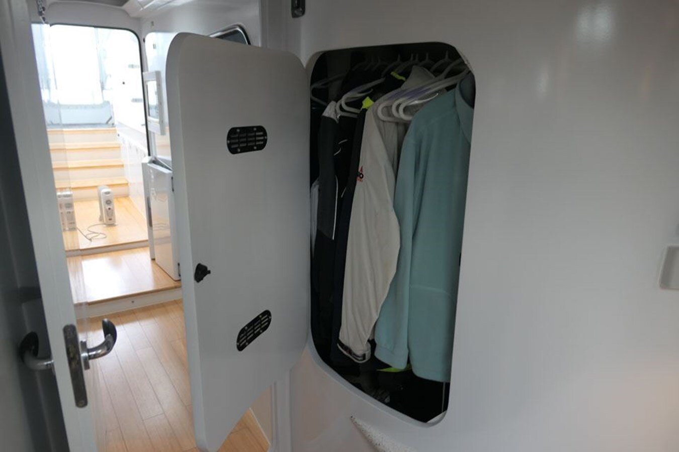 2007-multimarine-composites-74-a6e42d