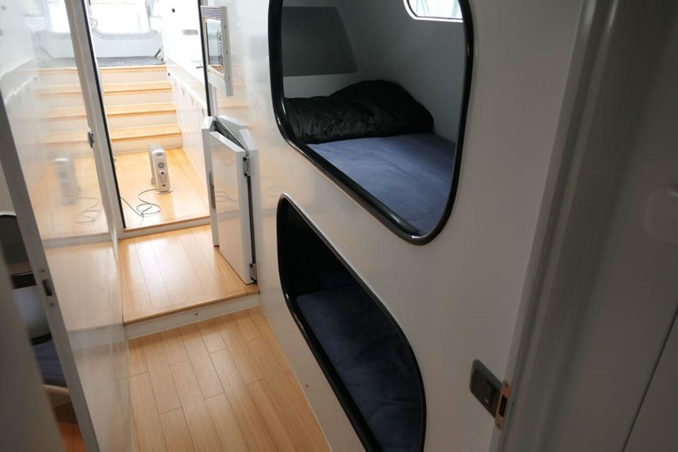 2007-multimarine-composites-74-a6e42d