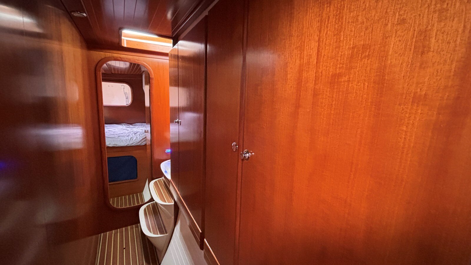 2007-nautitech-44-f8e242