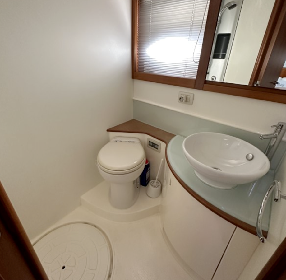 2007-pershing-52-ea721c