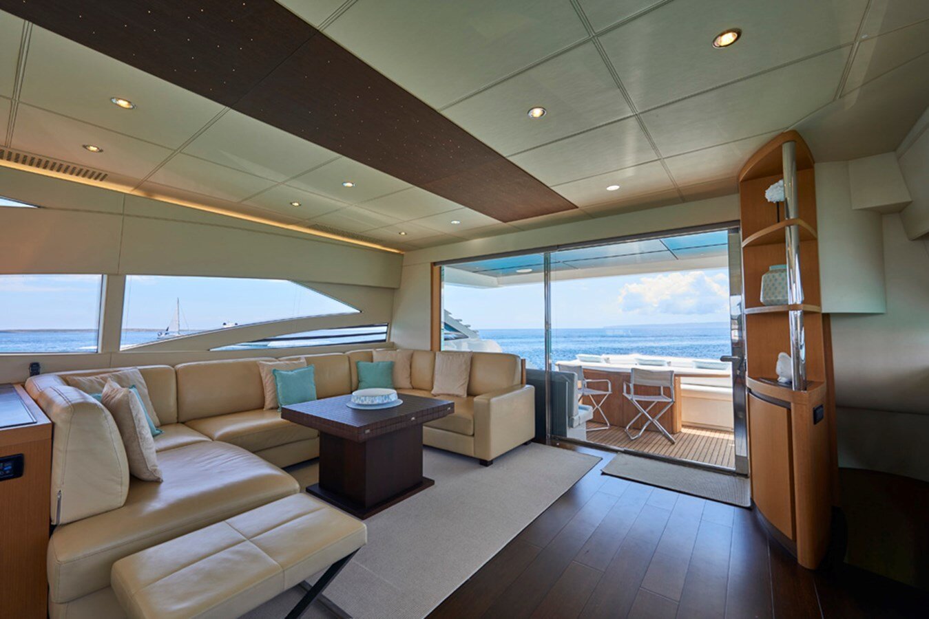 2007 PERSHING 90' 3