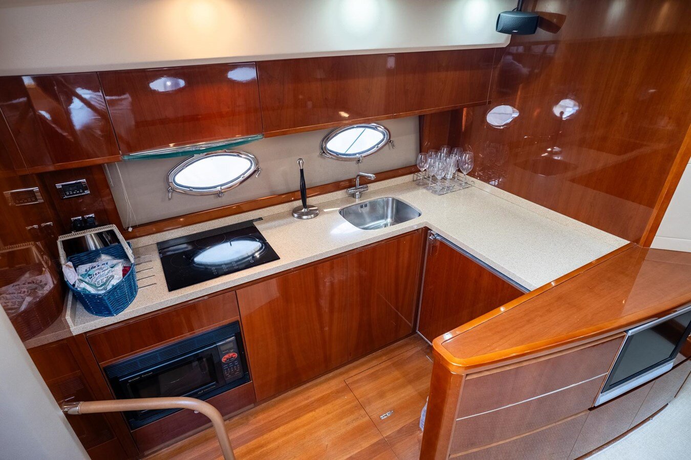 2007 PRINCESS 53'