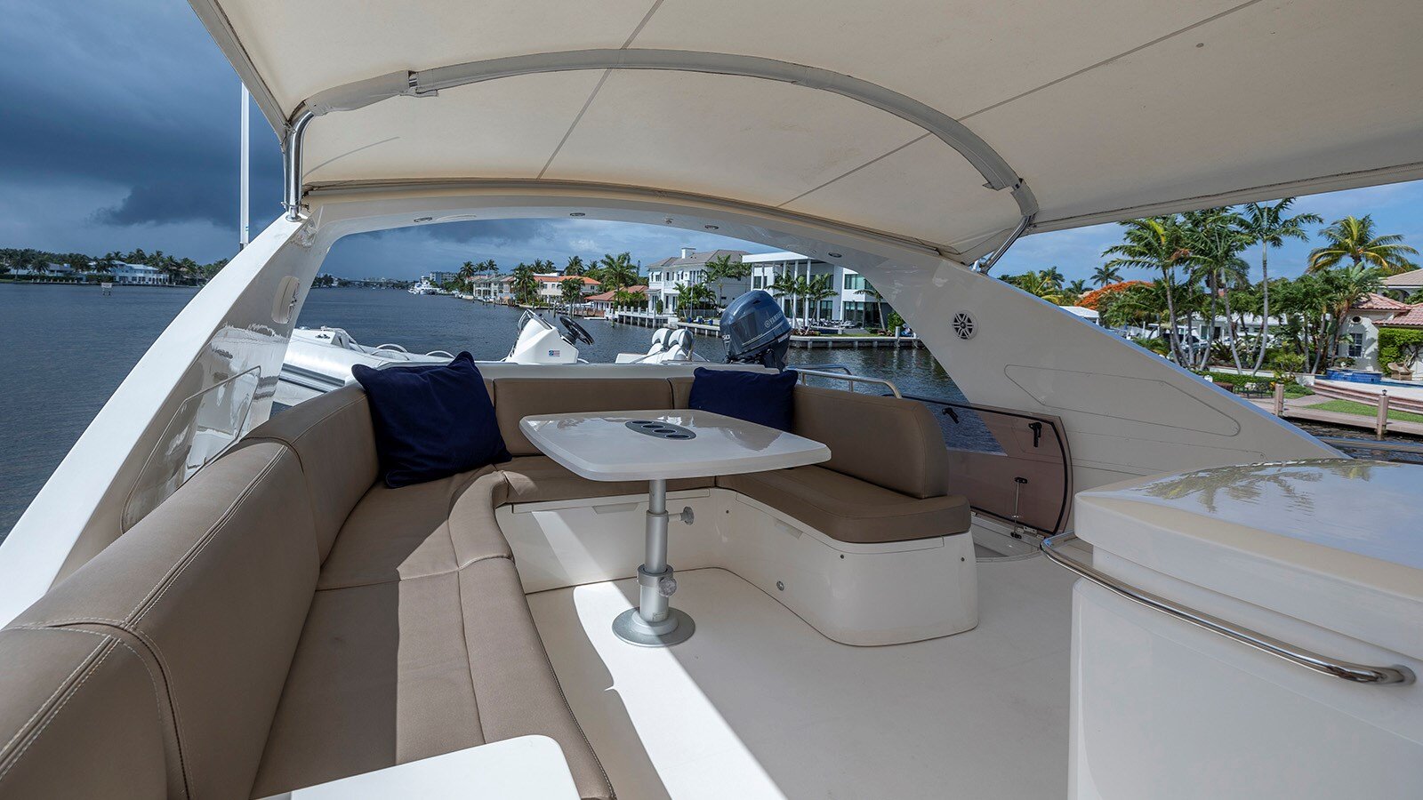 2007-princess-yachts-67-db0e6f