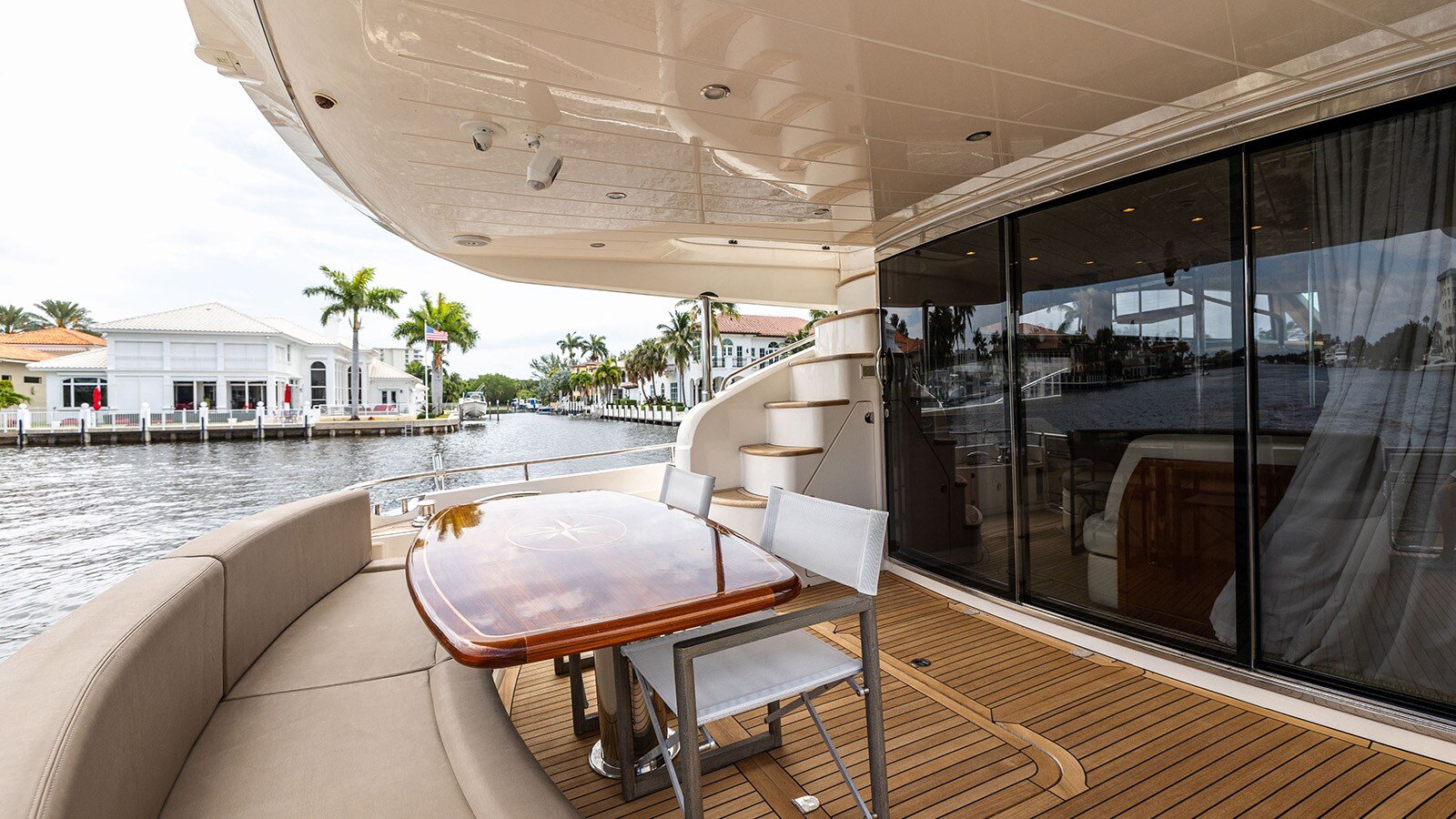 2007-princess-yachts-67-db0e6f