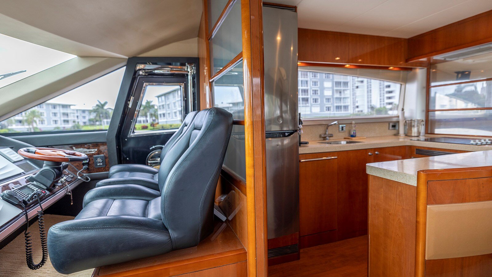 2007-princess-yachts-67-db0e6f