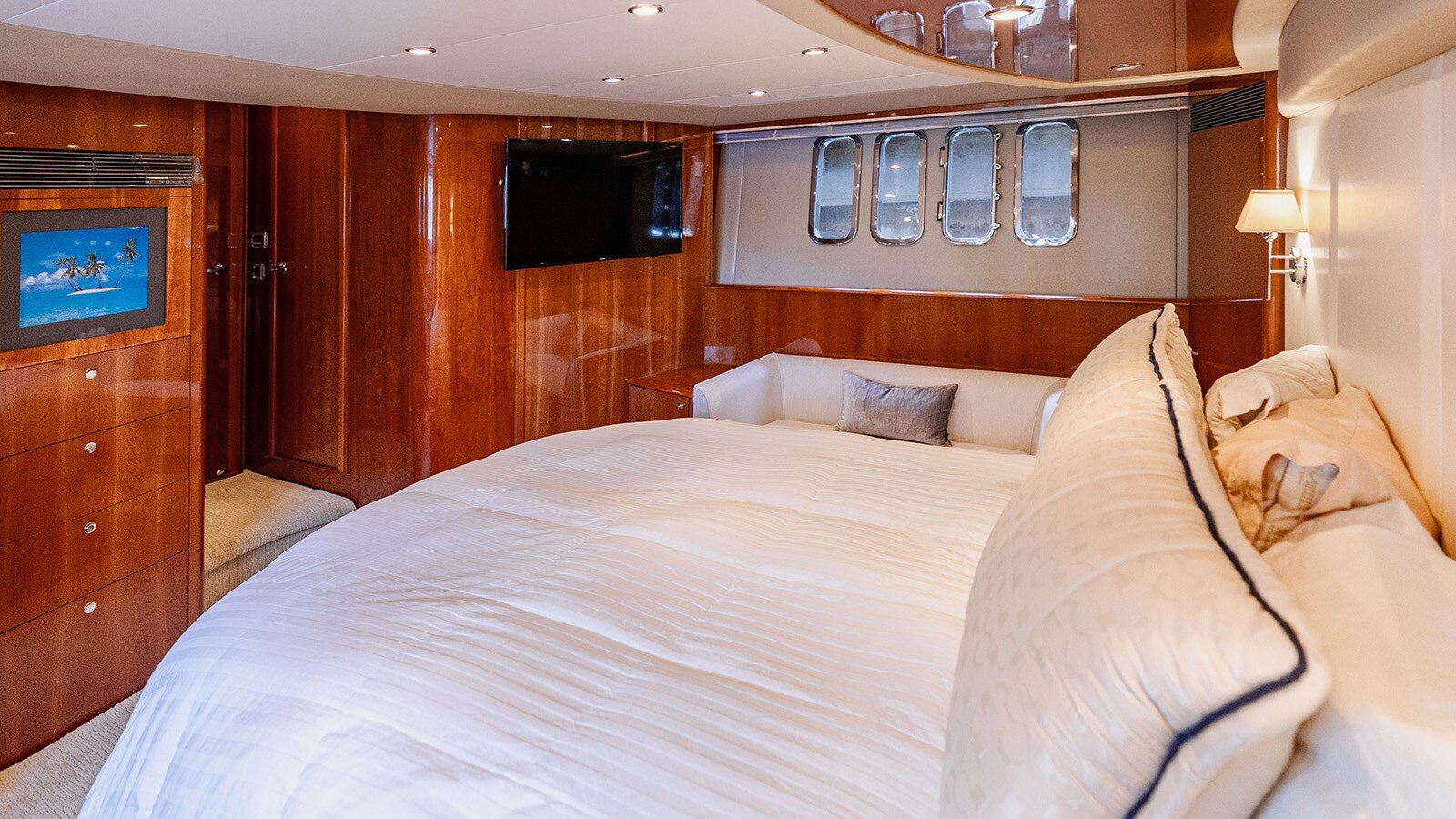 2007-princess-yachts-67-db0e6f