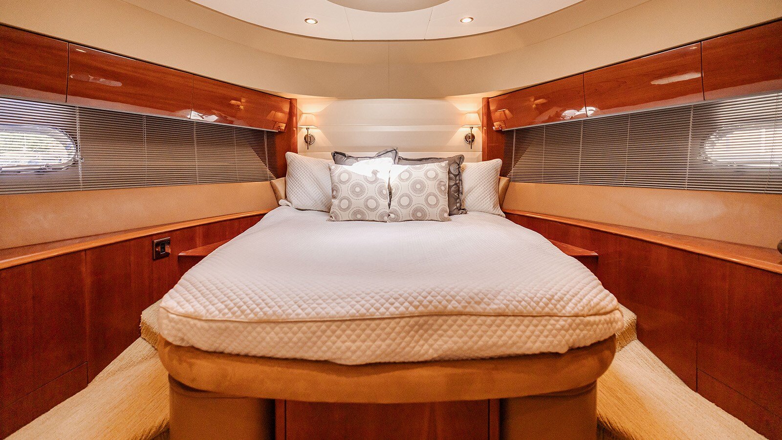 2007-princess-yachts-67-db0e6f