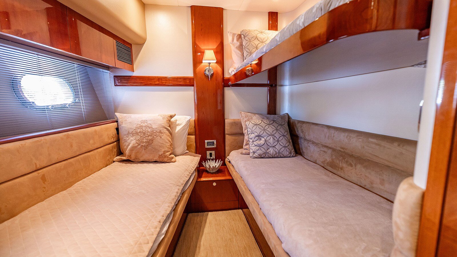 2007-princess-yachts-67-db0e6f