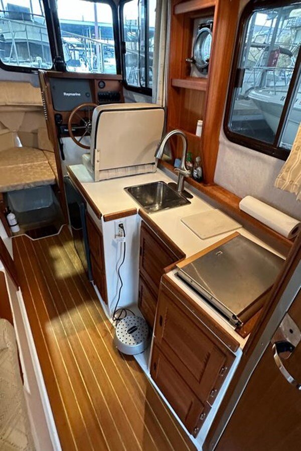 2007-ranger-tugs-28-5-1293f4