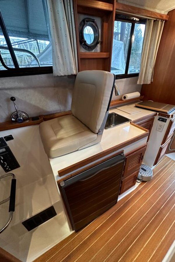 2007-ranger-tugs-28-5-1293f4