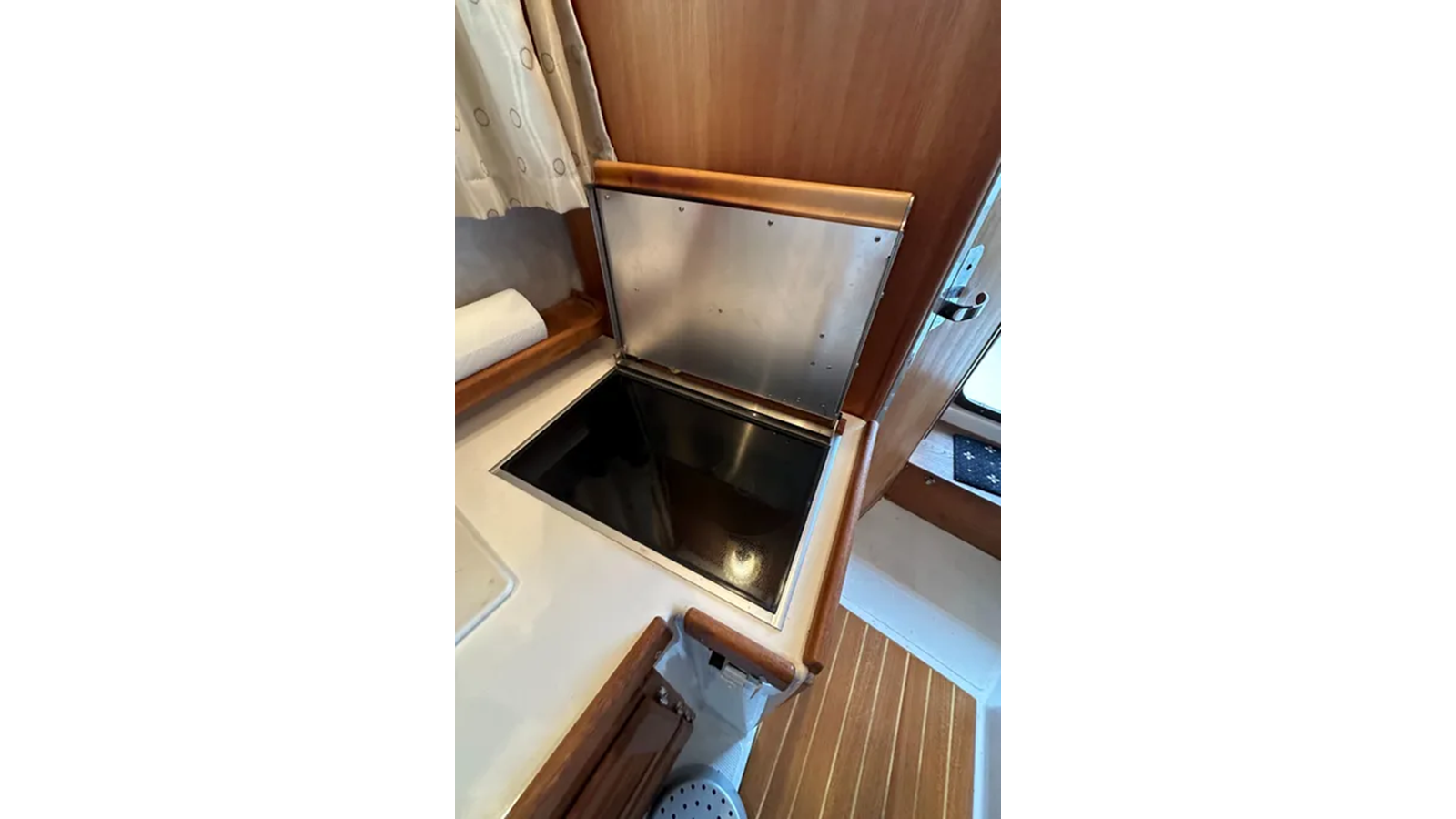 2007-ranger-tugs-28-5-1293f4