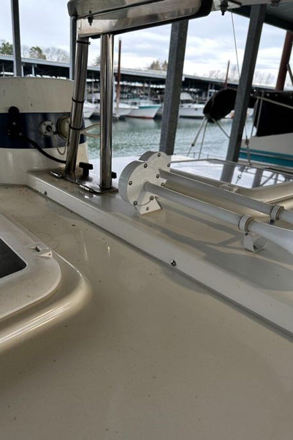 2007-ranger-tugs-28-5-1293f4