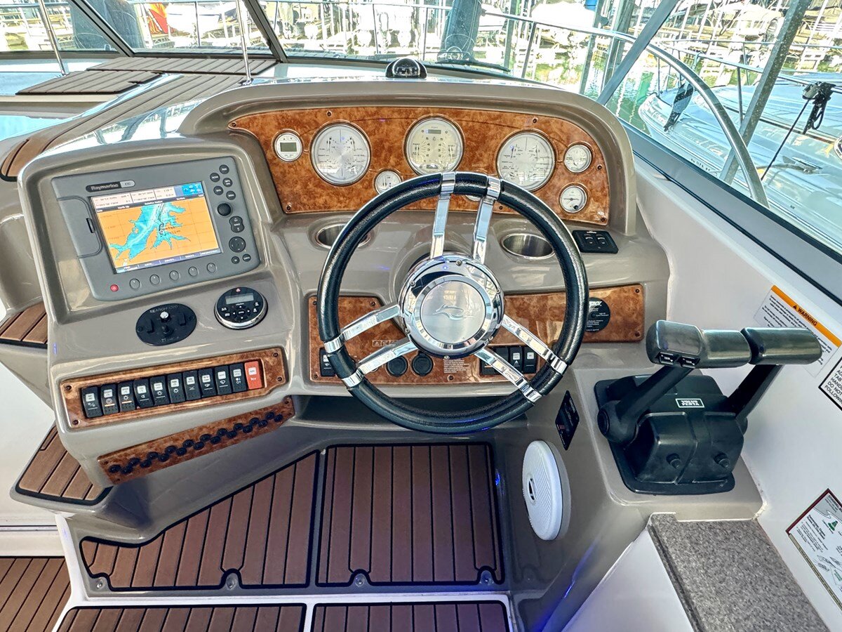 2007-rinker-37-9-60076c