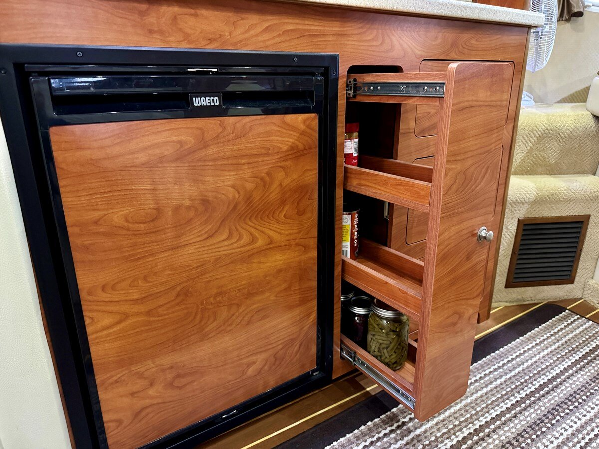 2007-rinker-37-9-60076c