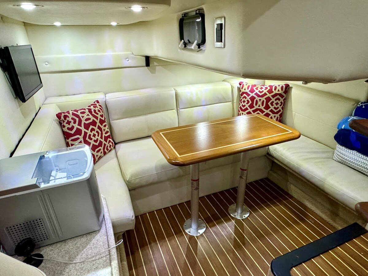 2007-rinker-37-9-60076c