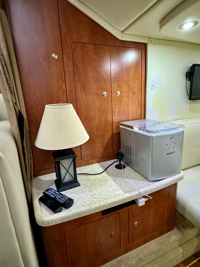 2007-rinker-37-9-60076c