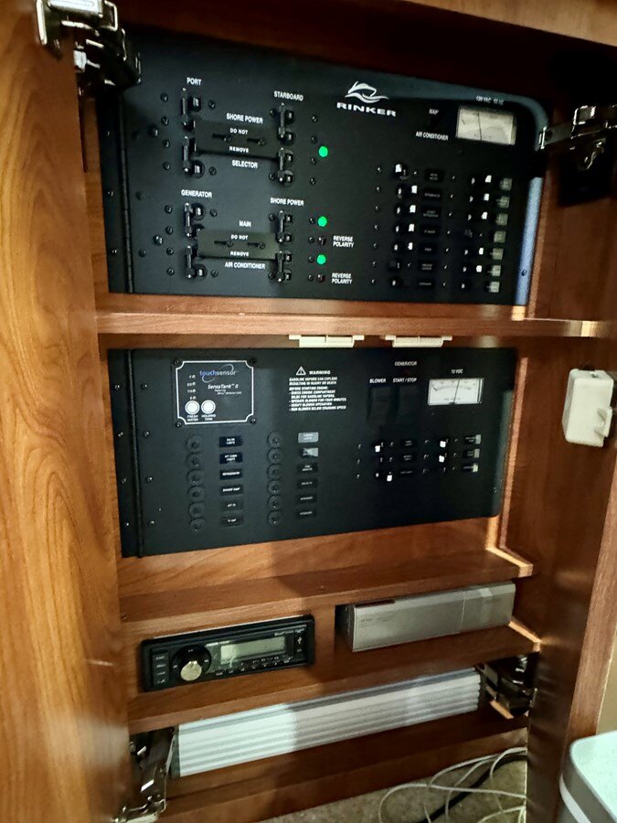 2007-rinker-37-9-60076c