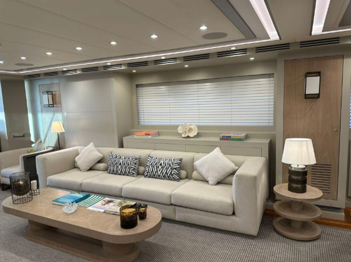 2007-riva-114-10-593e96