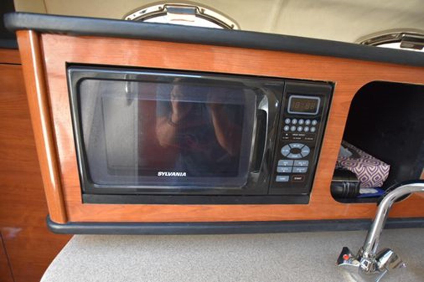 2007-sea-ray-28-555dd7