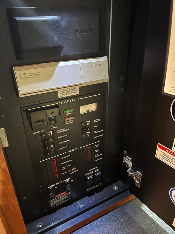 2007-sea-ray-31-b93ced