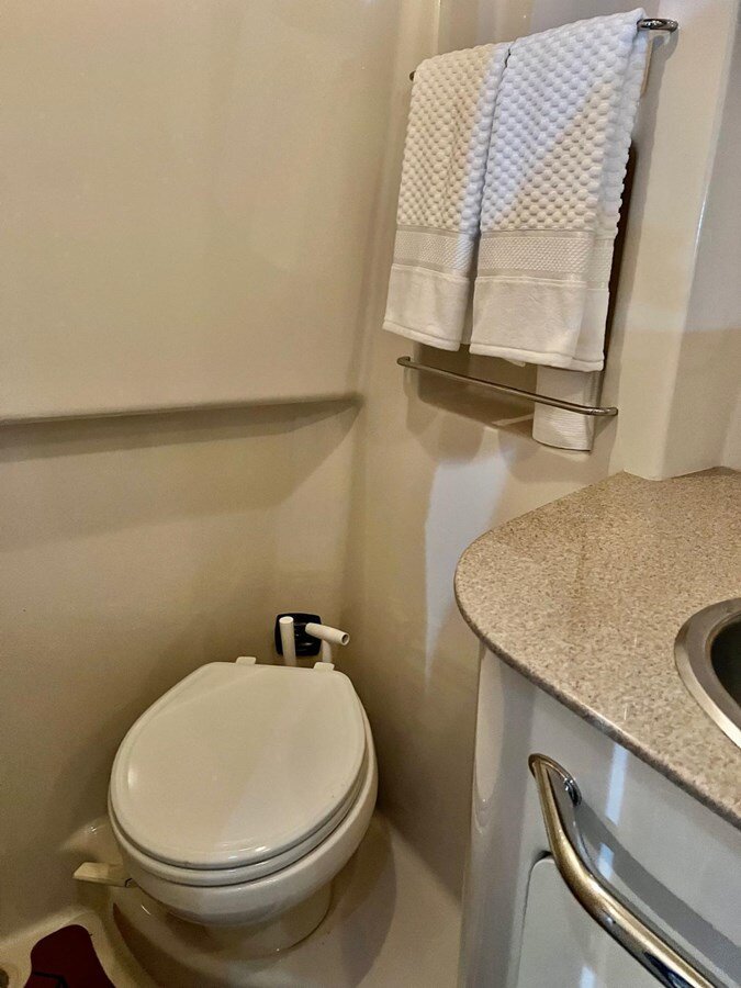 2007-sea-ray-31-b93ced